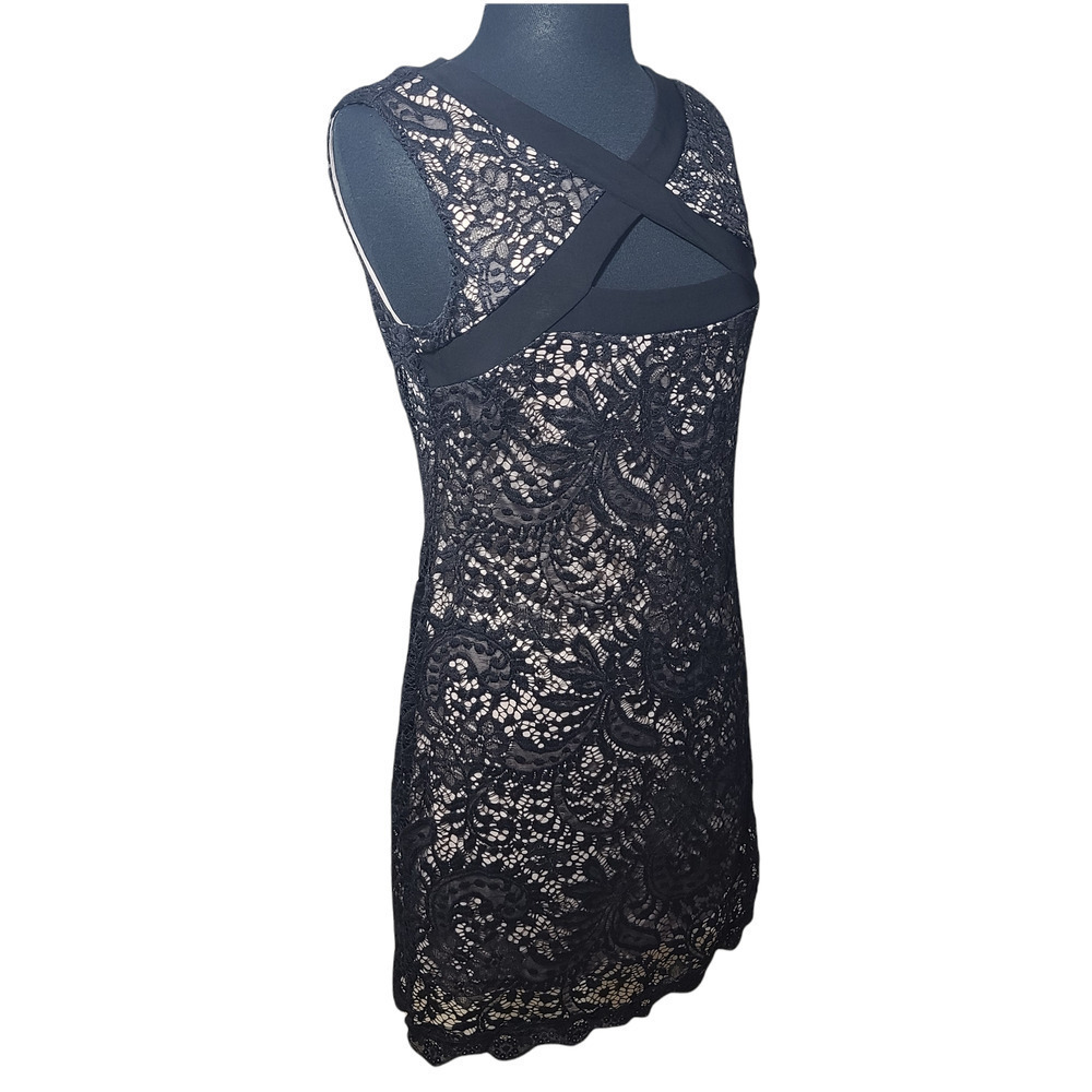 Love fast live hard lace black dress key hole sleeveless sz L - Picture 2 of 8